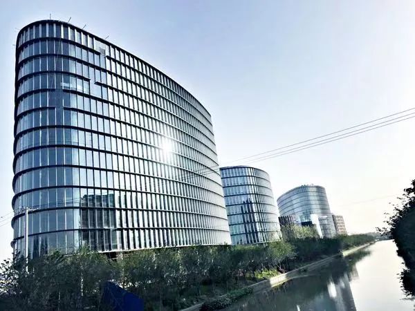 拉夏贝尔可以东山再起吗,拉夏贝尔跌落神坛