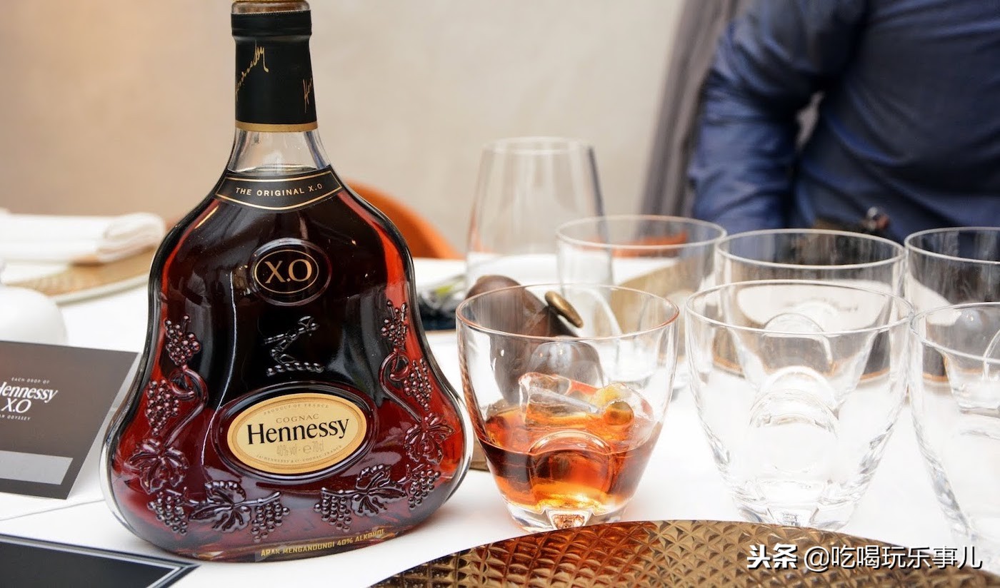 人头马xo和马爹利xo哪个档次最高,人头马xo是红酒吗