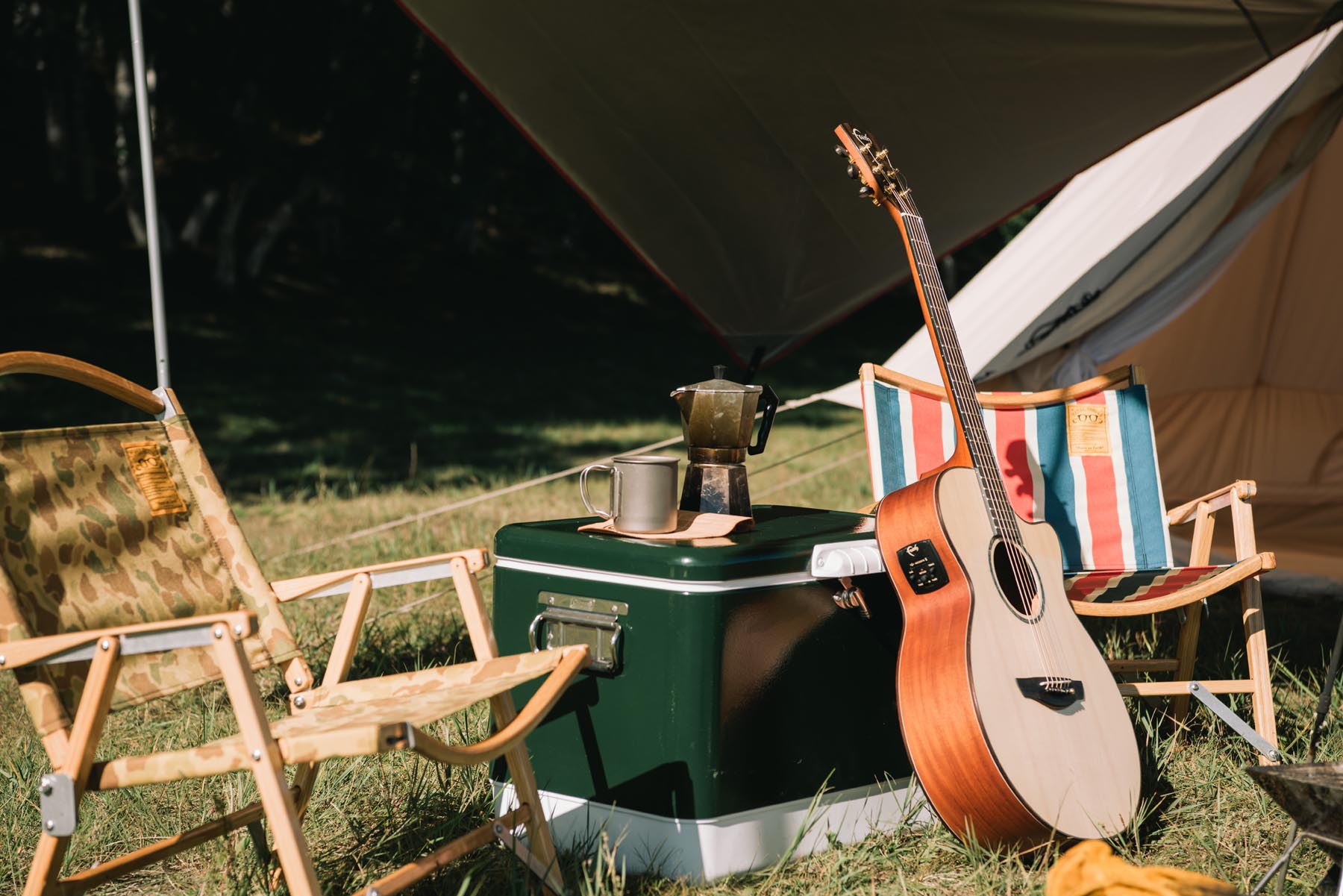 拥有这21件高颜值户外装备，让我们的草原野餐会像家里般优雅