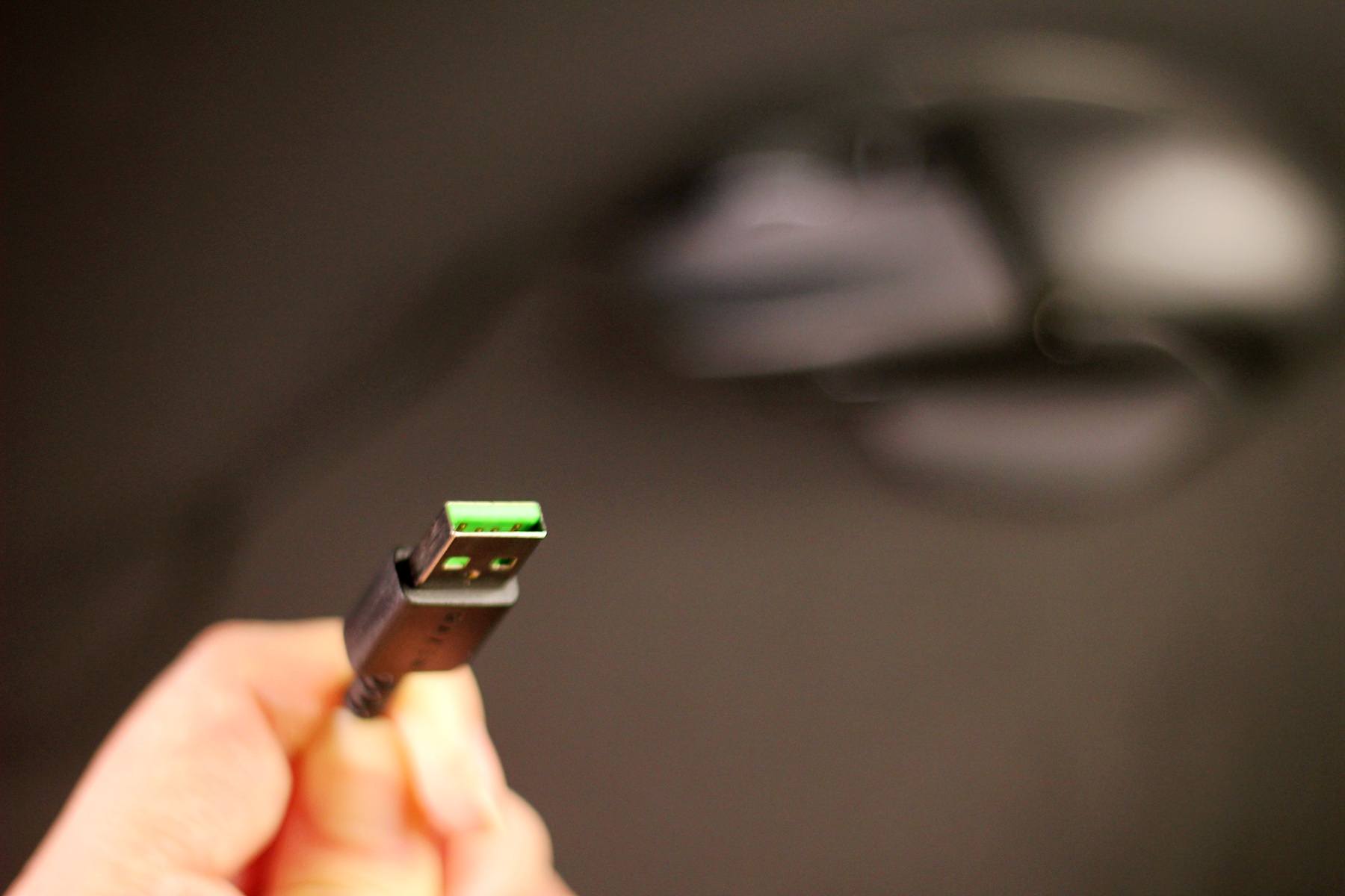 雷蛇巴塞利斯蛇v3鼠标设置,雷蛇巴塞利斯蛇v2鼠标使用说明