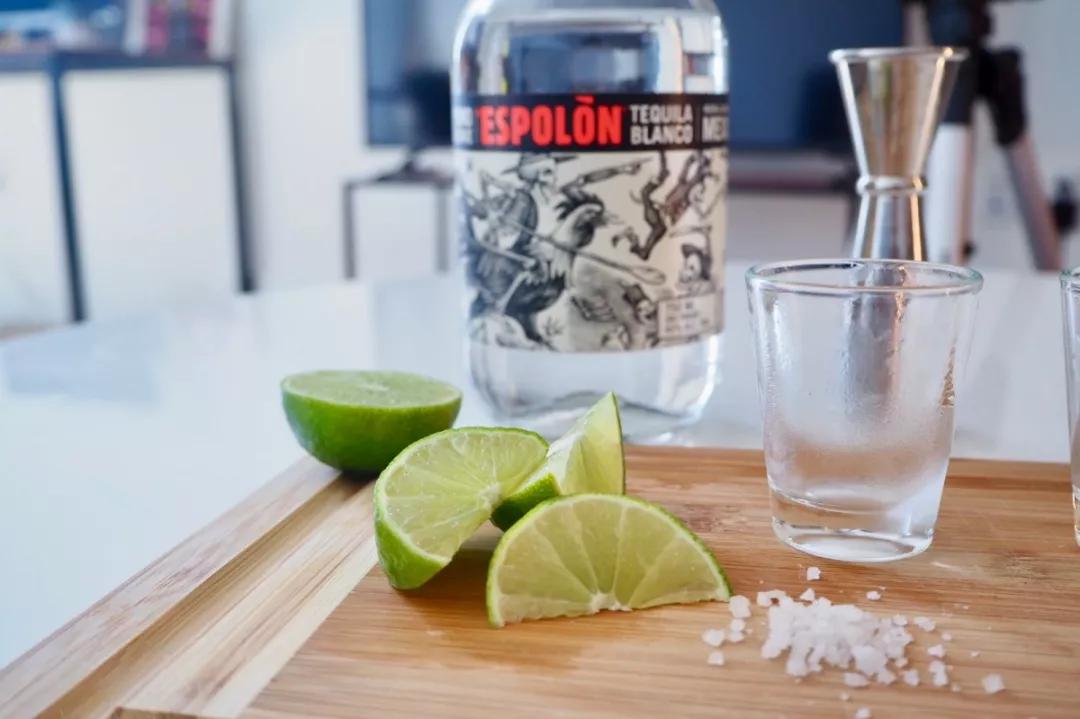 龙舌兰酒调酒用哪款好喝一点,澳洲龙舌兰酒调酒多少度好喝