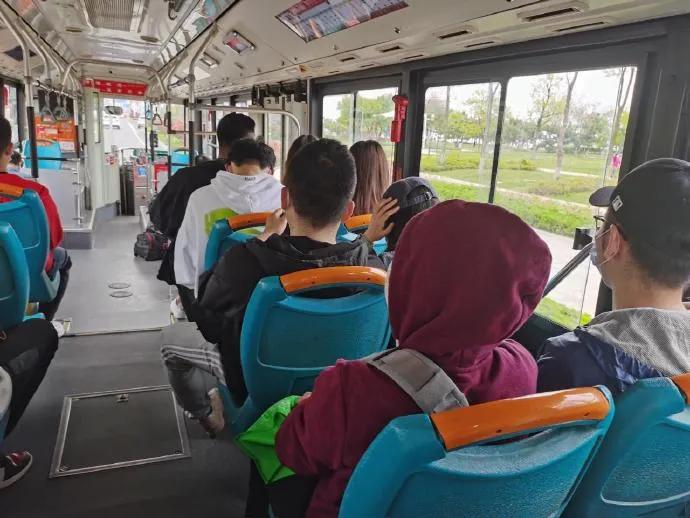 老公经常不在家怎么相处,老公失业在家做点什么能挣钱