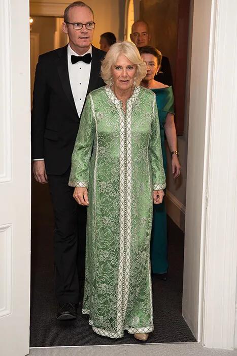 皇家时尚穿搭,皇家时尚专卖店