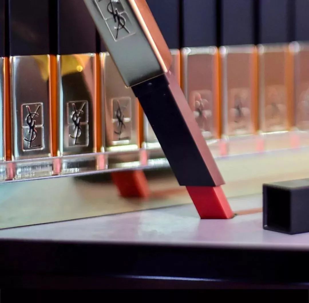 口红ysl小金条抖音,ysl圣罗兰口红小金条1966好不好