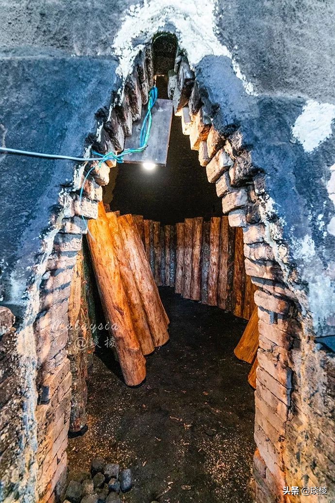 探秘大马最后的炭窑，发现某大牌神仙水，原料竟然是从木炭中来的