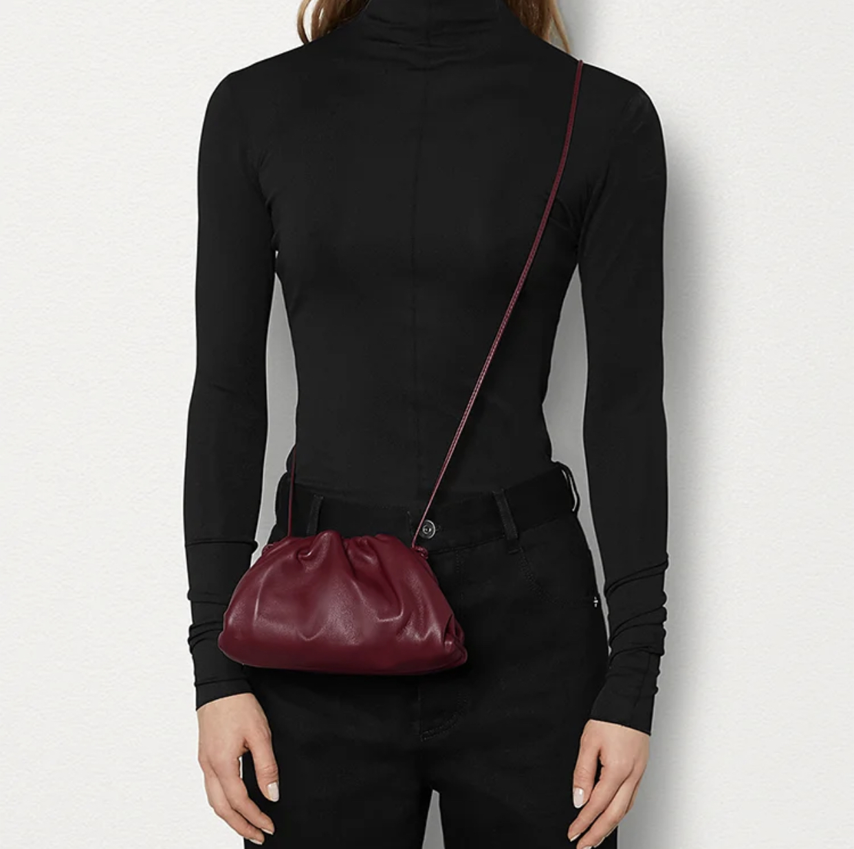 香港免税店vs三亚,香港和韩国免税店哪个好