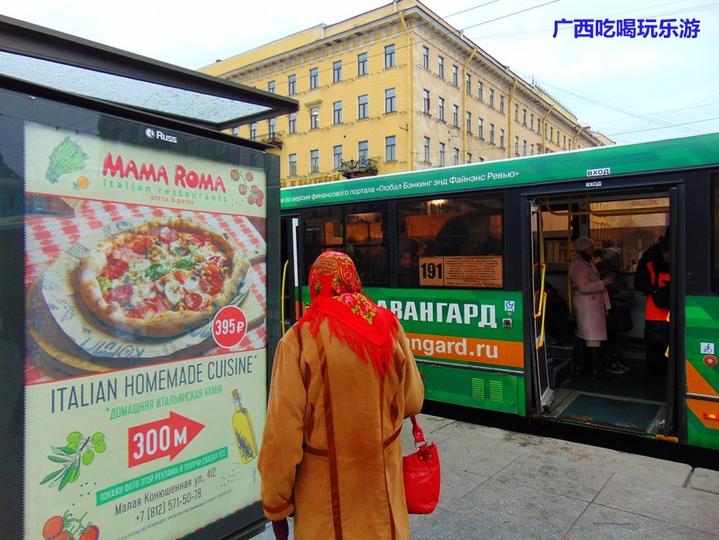 领略俄罗斯涅瓦河异域风情,俄罗斯圣彼得堡的涅瓦大街