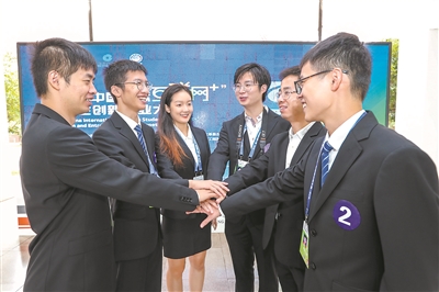 大学生创新创业九个视角,大学生如何走在创新的时代前列