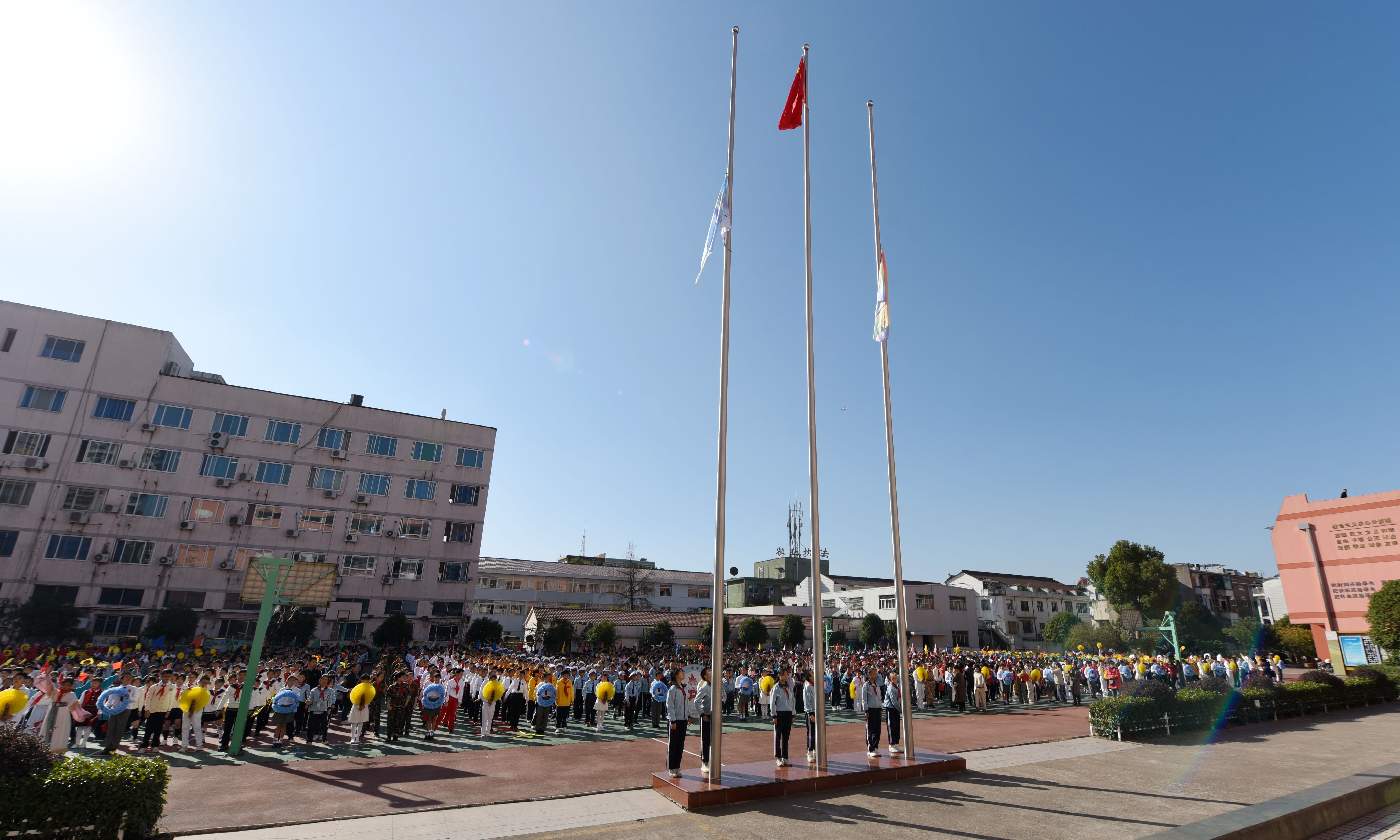2016年仙居县中小学生运动会,学校运动会开幕式奇葩服装