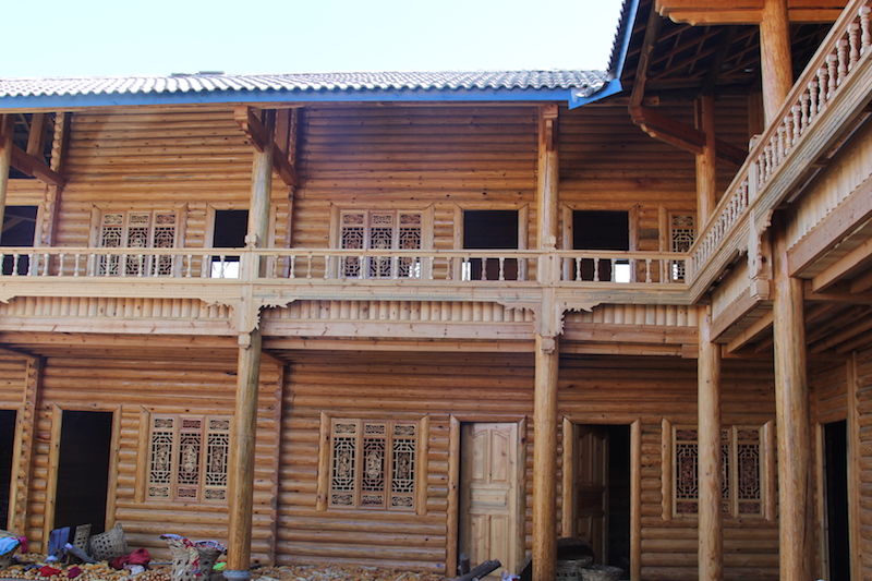 凉山旅游景点古村古寨古镇,四川凉山悬崖上的村庄旅游