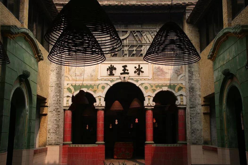 自梳女后悔吗,自梳女有什么弊端