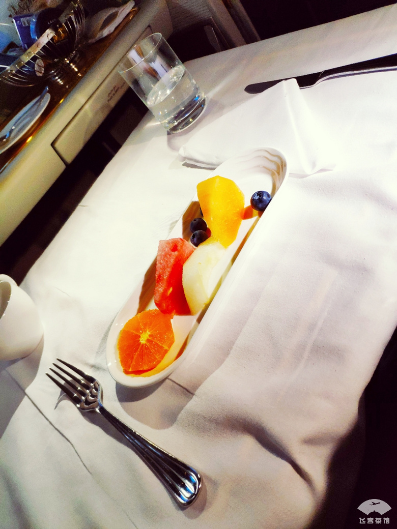 阿联酋航空a380头等舱套房解说 (土豪体验阿联酋航空a380头等舱)