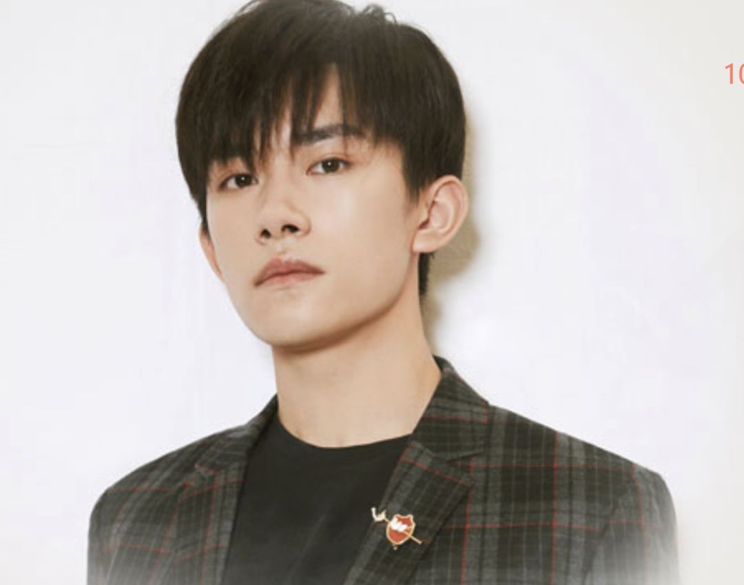 娱乐圈杨幂和易烊千玺,天涯爆料杨幂易烊千玺