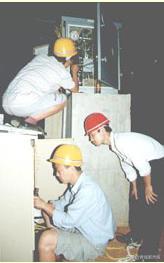 「咸宁供电:光明记忆•百名*党**员庆华诞⑫」全力服务京广"大动脉"电气化改造