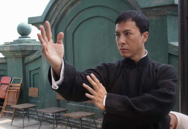 李连杰甄子丹年龄对比,李连杰与甄子丹的历史