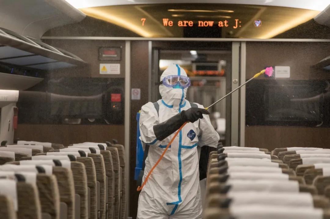 战疫情保春运铁路警察在行动,抗击疫情守护平安摄影征稿