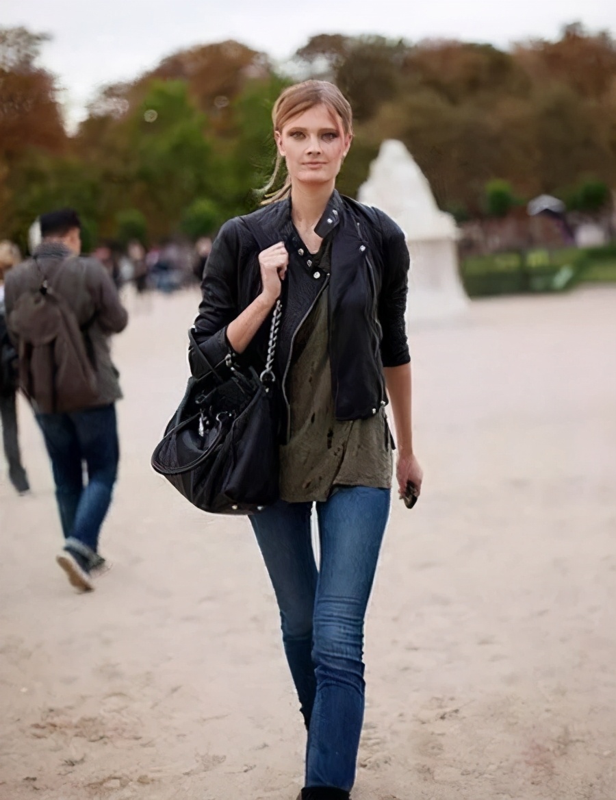 羊毛皮大衣怎么保养,皮革羊毛大衣怎么洗