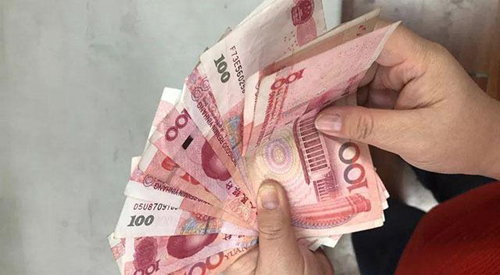 房价制约年轻人的前景,房价被什么影响