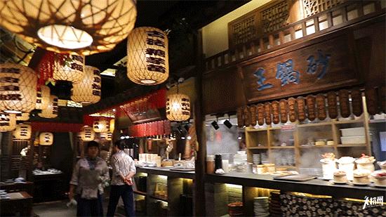 在杭州遇见紫禁城！宫灯前祈福、畅音阁迎新！来这里过故宫中国节