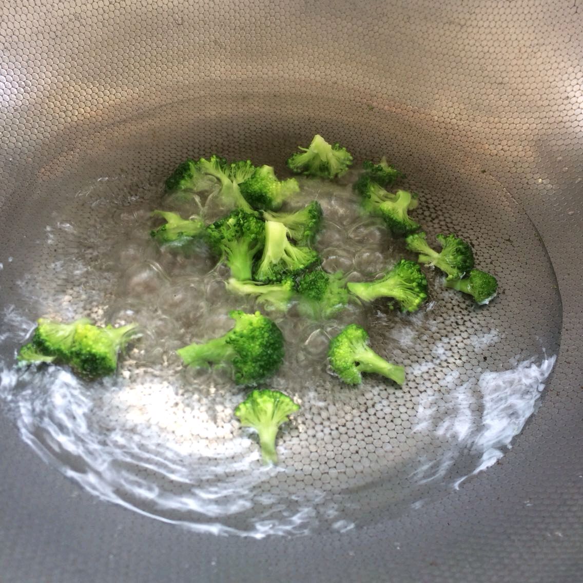 芒果炒虾仁和火龙果虾仁,芒果炒虾仁沙拉