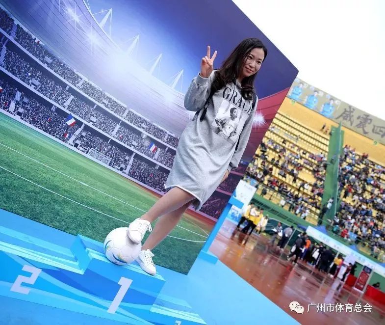 千村足球赛直播,广州千村杯足球赛