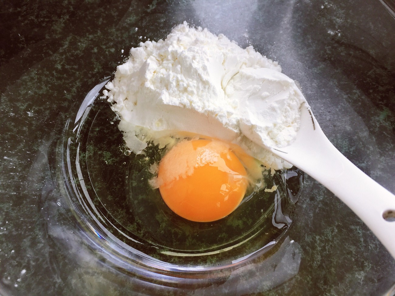 炸鱼面糊怎么调最简单的,炸鱼面糊用面粉怎么调