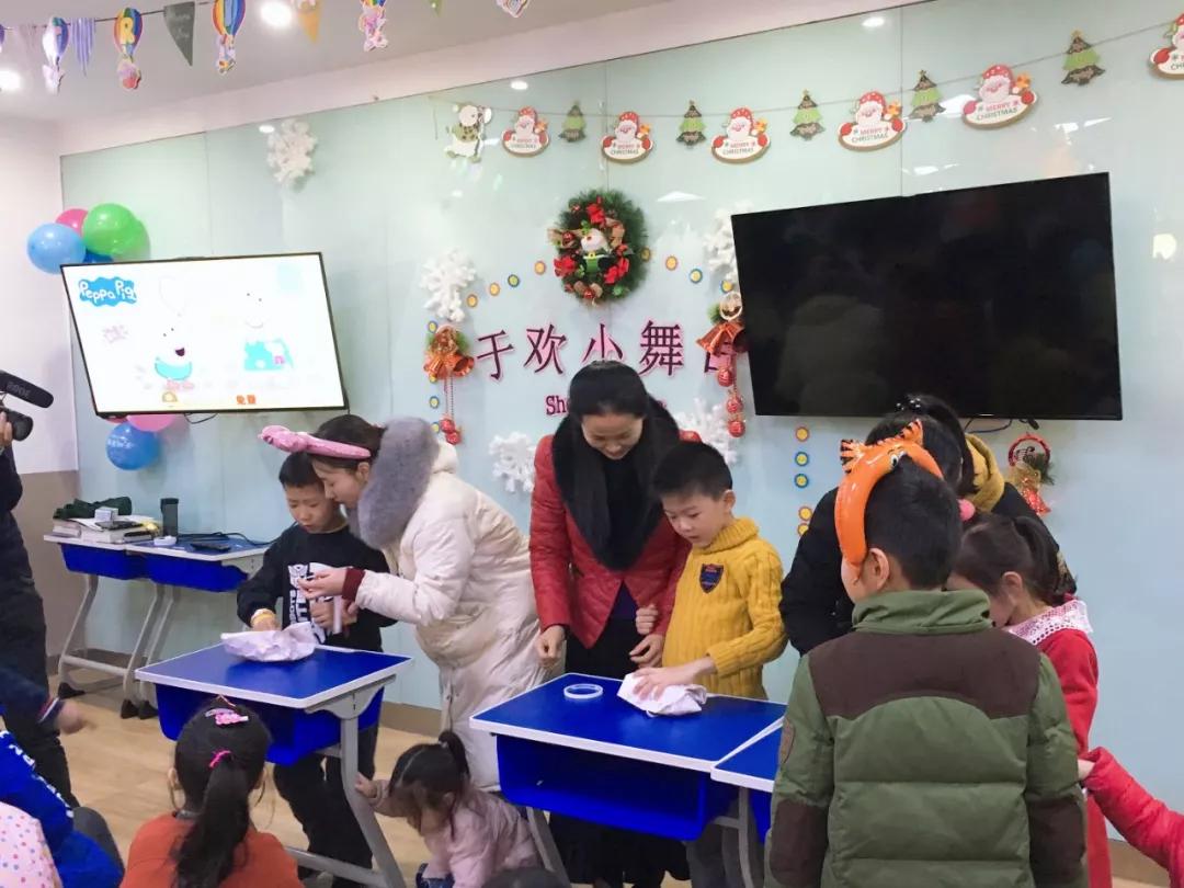 merrychristmas提前祝你圣诞快乐,merrychristmas温暖的圣诞