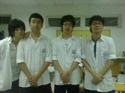 鹿晗、吴亦凡早年杀马特造型是学东方神起的?打开方式不对吧