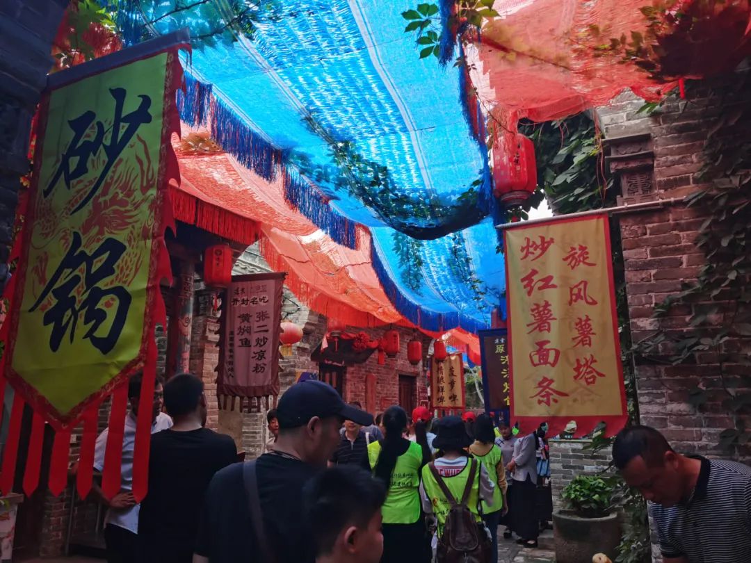 建业足球小镇一日游攻略,建业足球小镇附近有什么玩的