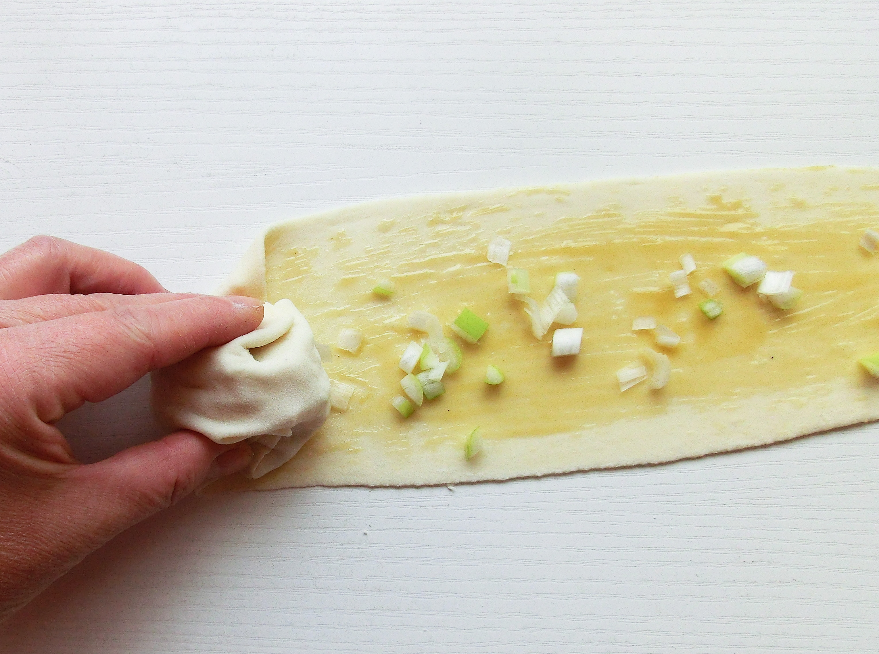 电饼铛做什么食物好吃方便又快捷,家中的电饼铛如何制作出来美食呢