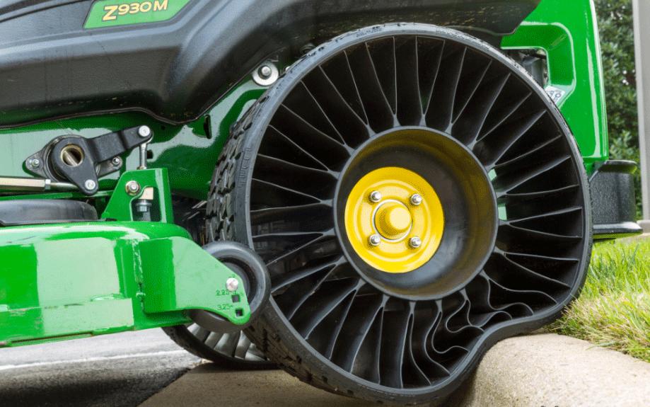 再也不用担心车胎没气了,米其林轮胎不怕爆胎吗