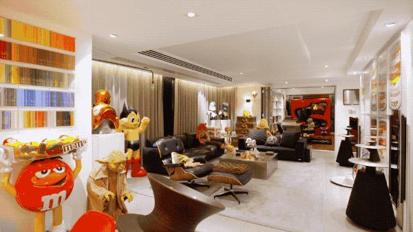 他在西湖边买200㎡豪宅，4年不住人，堆满的玩具总价超房子