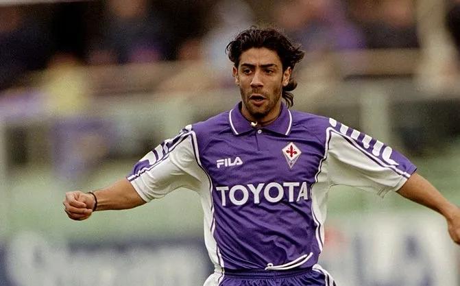 足球场激情对抗,现役11人最强足球球员组成的阵容