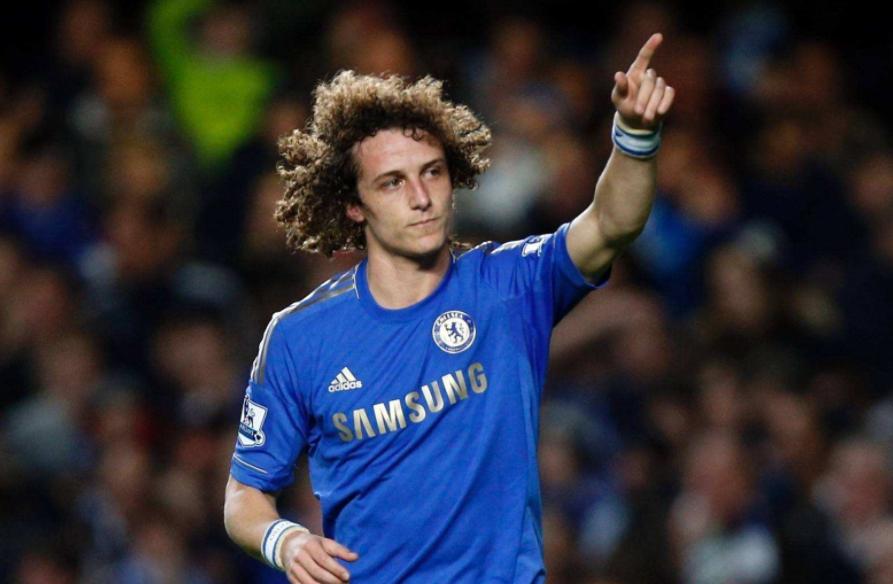 大卫路易斯究竟是什么水平的球员,大卫路易斯为什么是最差的后卫