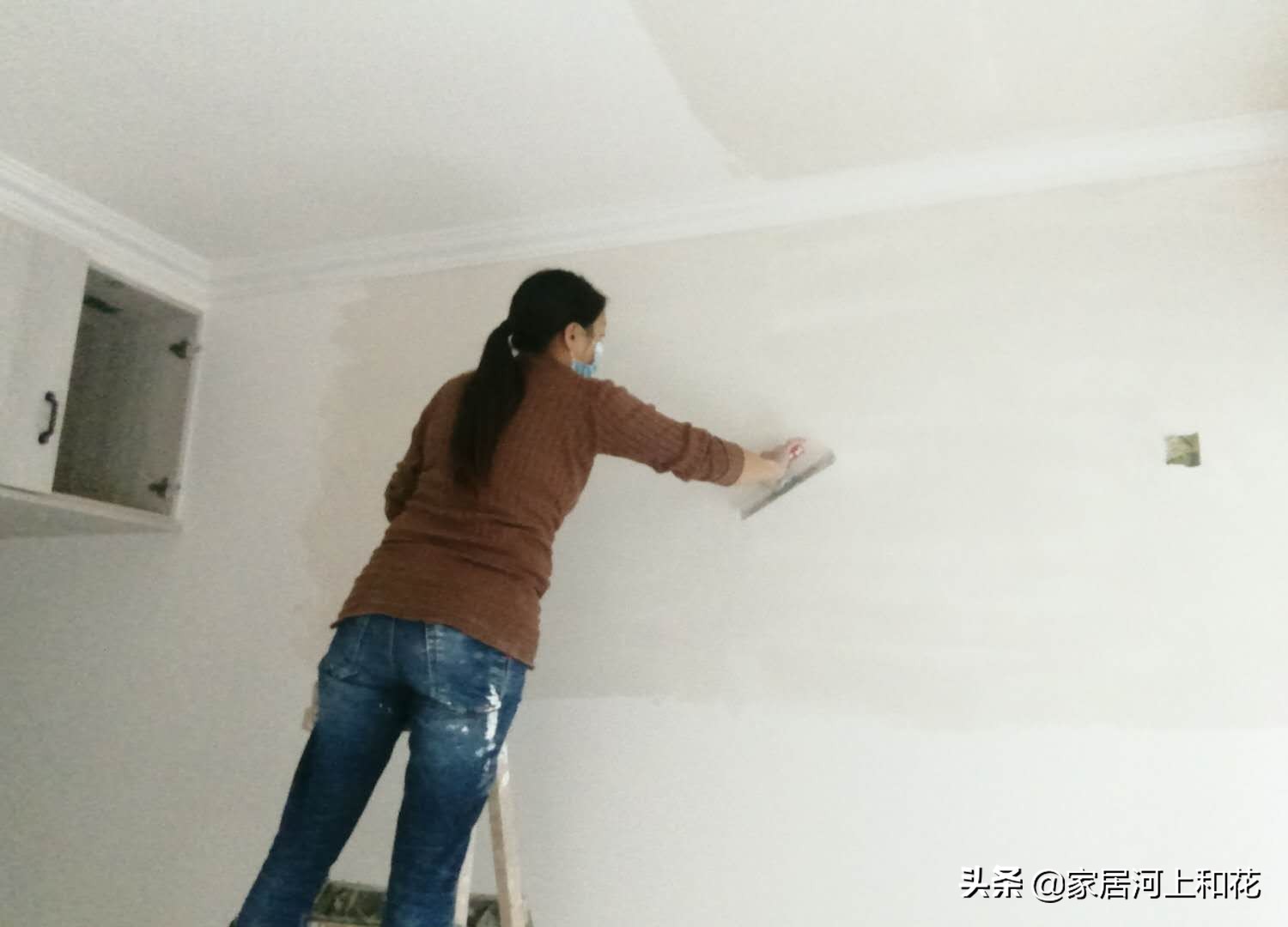 屋顶刮大白手法教程全过程,墙面刮大白教程全过程