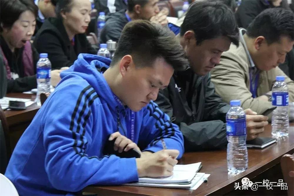 河南一校一品课间操,河南省一校