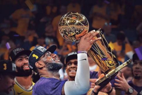 pc材料篮球板,室外篮球板用什么板材