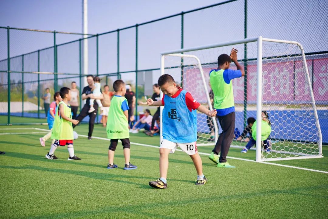 筑家未来|@入驻企业,未来科学城体育场福利来袭