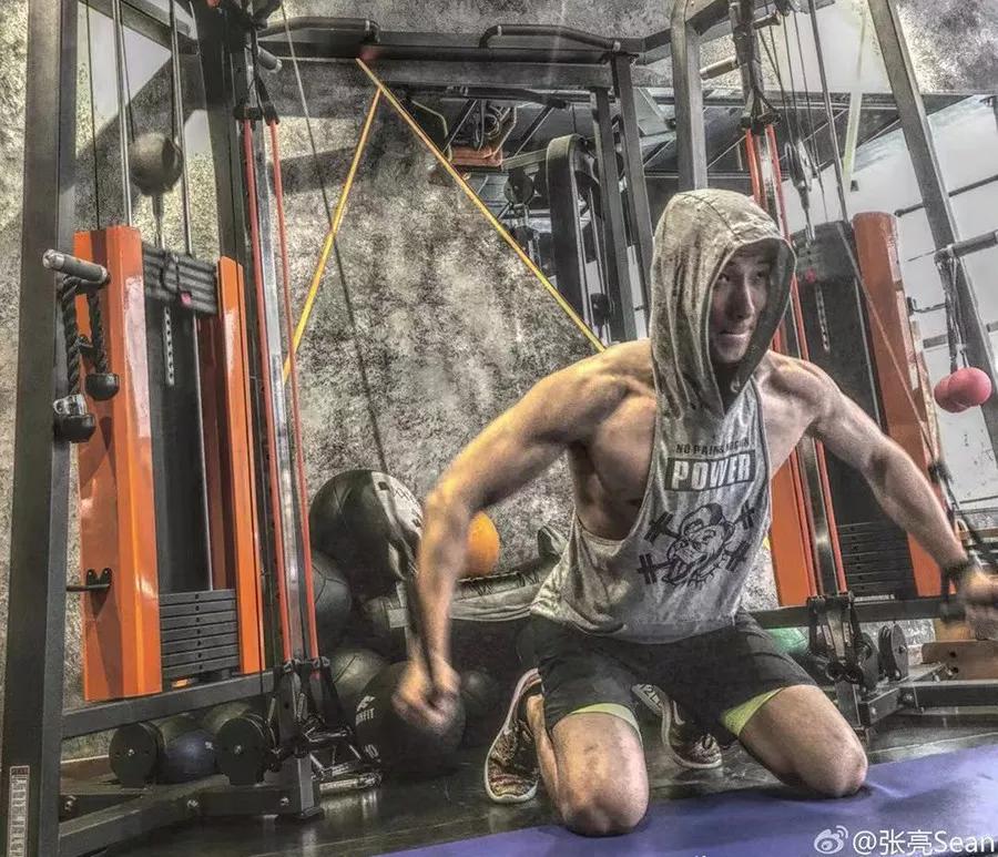 张亮九十九步退一步,张亮全员加速中全军覆没