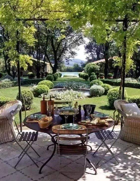 庭院花园规划图详解,露台花园布局特点有哪些