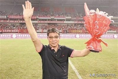 中国足球三大留洋运动员,新疆三大青训