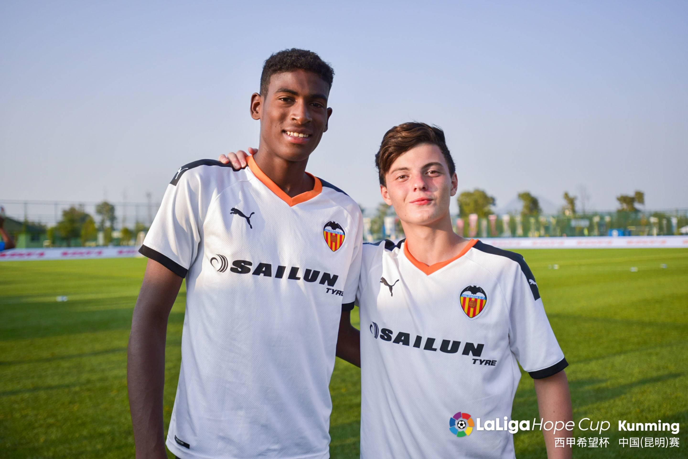 西班牙和国足实力对比,西班牙和法国青训对比