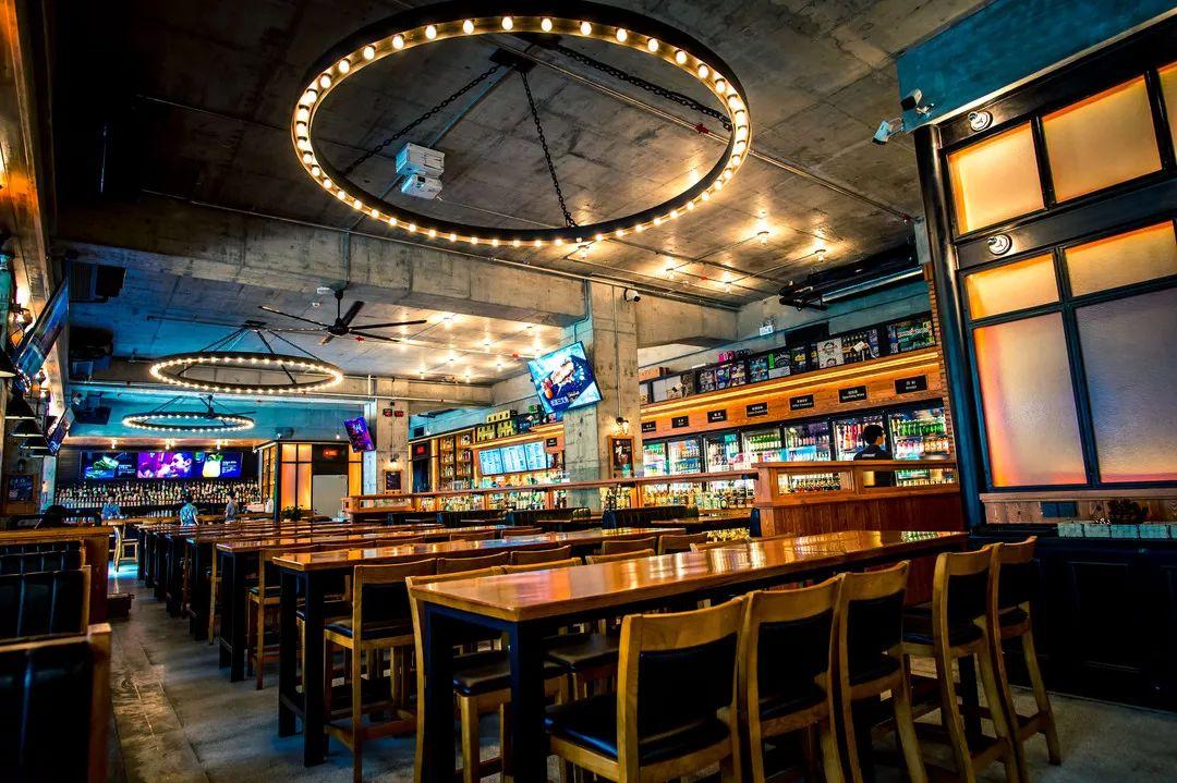 不接受批评的酒水研究所，能喝上全世界的酒