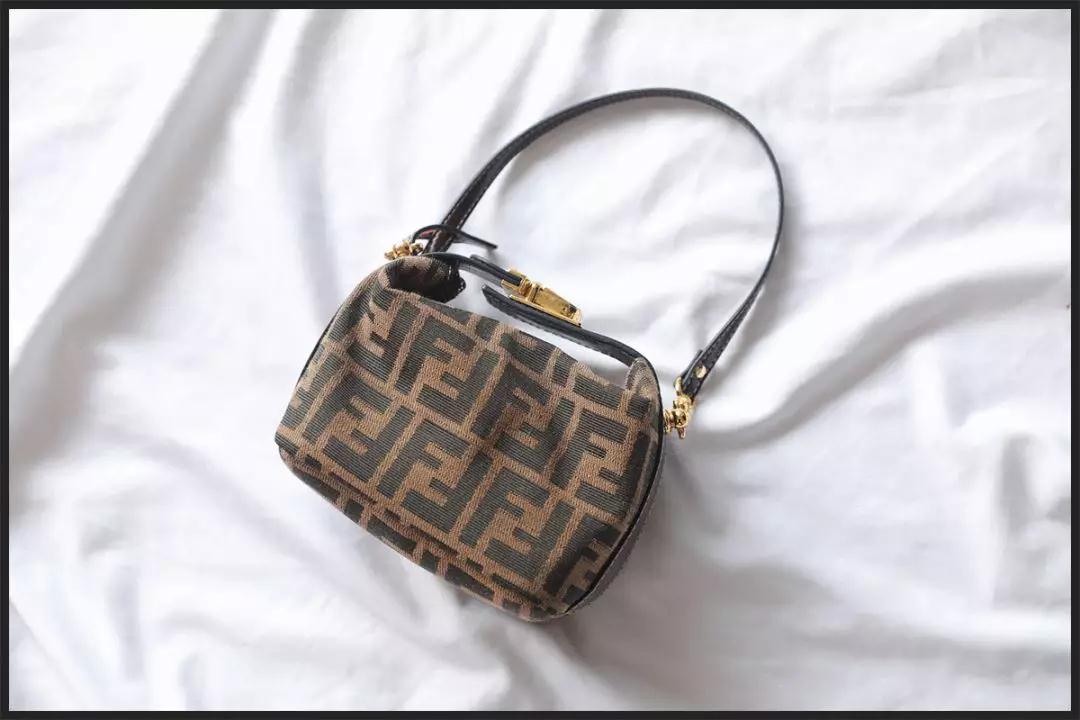 6款轻便又好用的包包推荐,6款颜值爆表的名牌包包