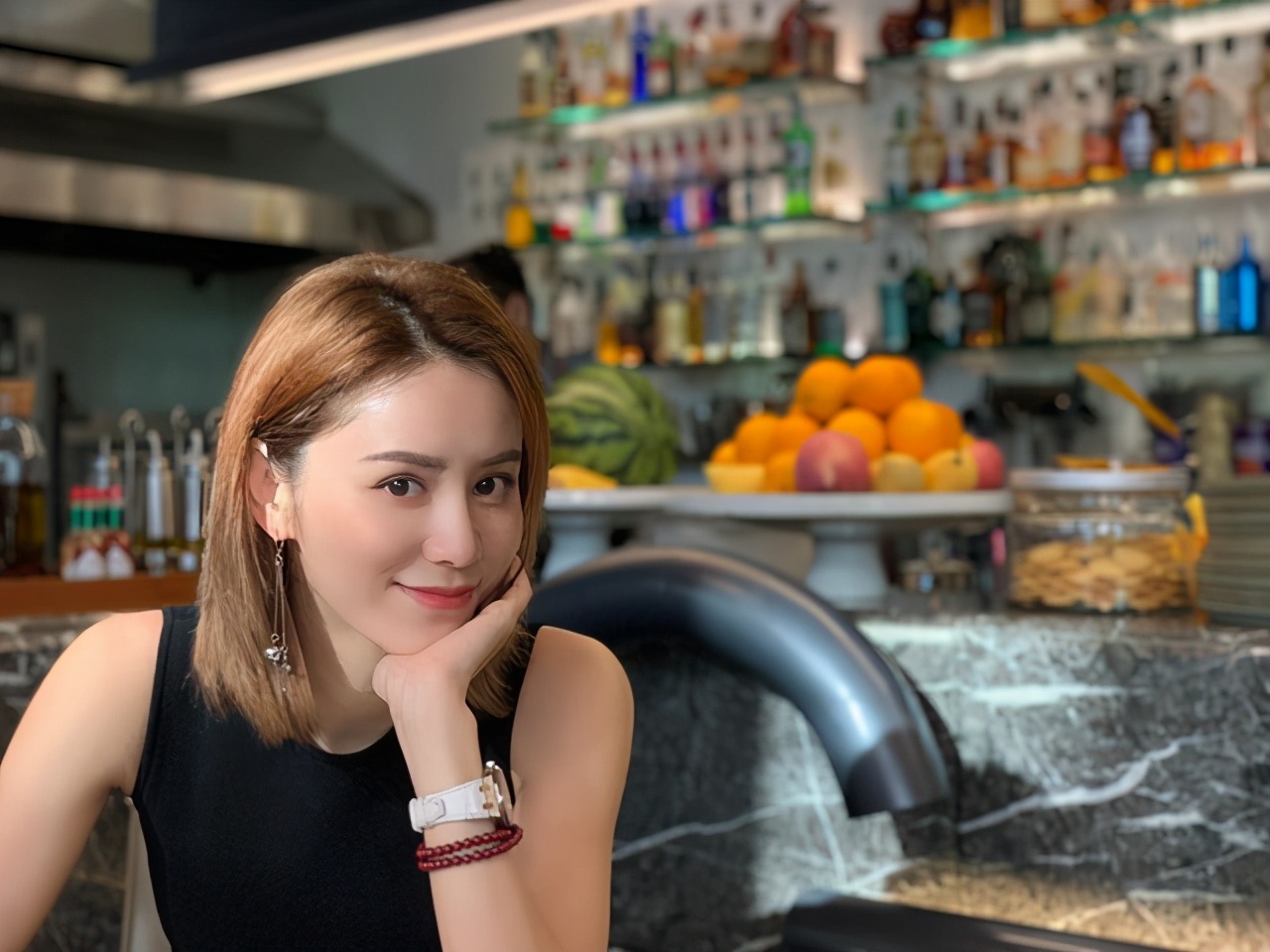 张馨月林峰照片,张馨月林峰和女儿