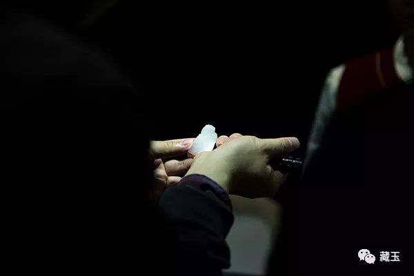 马未都2000万的玉,马未都讲真玉和假玉