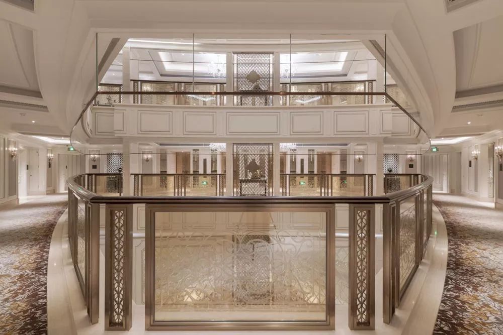 珠海瑞吉酒店游泳池,珠海市瑞吉酒店在哪里呀