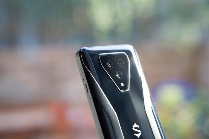 游戏手机黑鲨3是安卓系统吗,黑鲨3pro现在值得购买吗