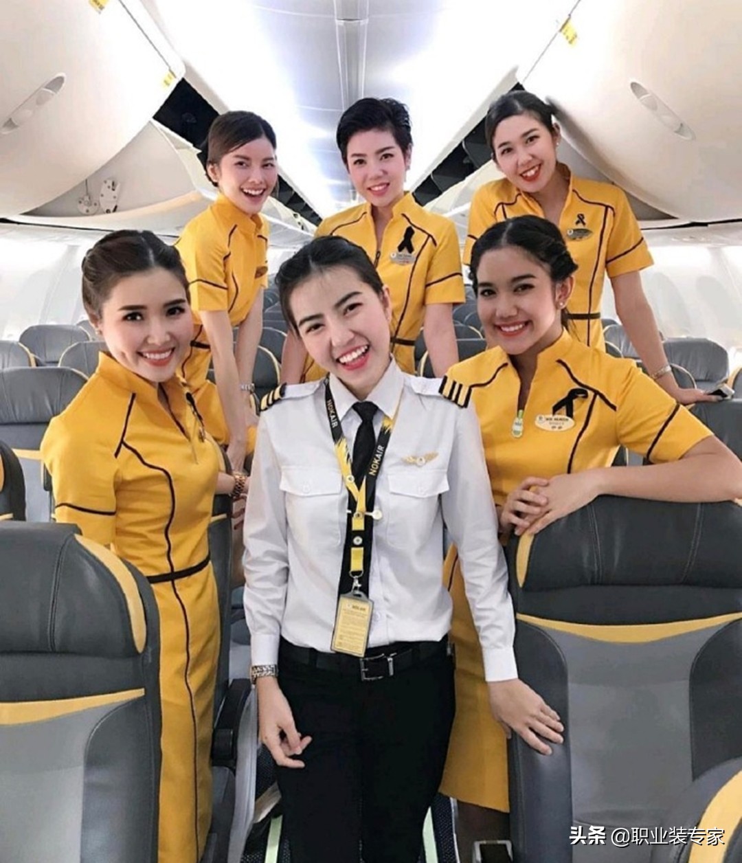 泰国酷鸟航空空姐服,泰国国际航空公司制服特色