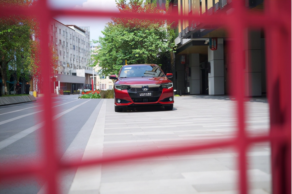 广汽本田新凌派试驾视频,广本新一代凌派试驾评测